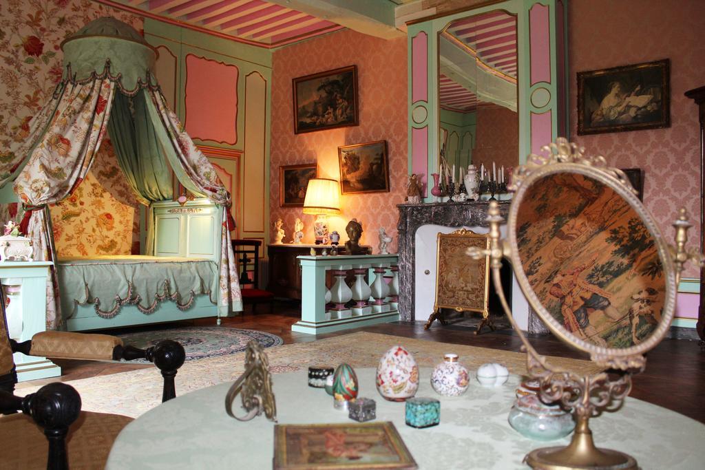 Chateau Du Boschet Bed & Breakfast Bourg-des-Comptes Exterior photo